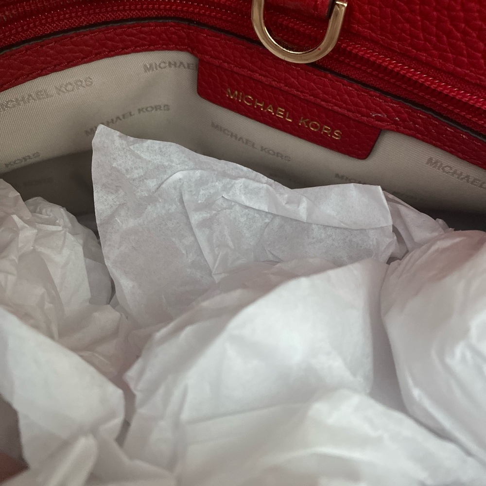 Michael Kors Red Bristol bag - Picture 5 of 10